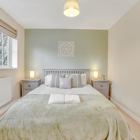 Silver Stag Properties, 3 Bedroom W Parking And Garden Smisby Eksteriør bilde