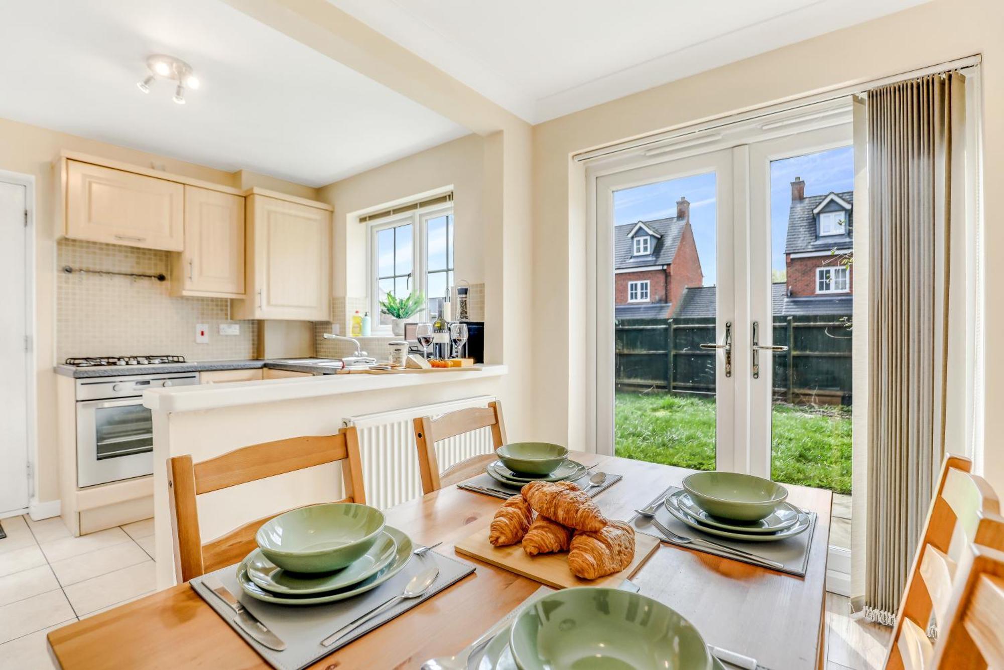 Silver Stag Properties, 3 Bedroom W Parking And Garden Smisby Eksteriør bilde